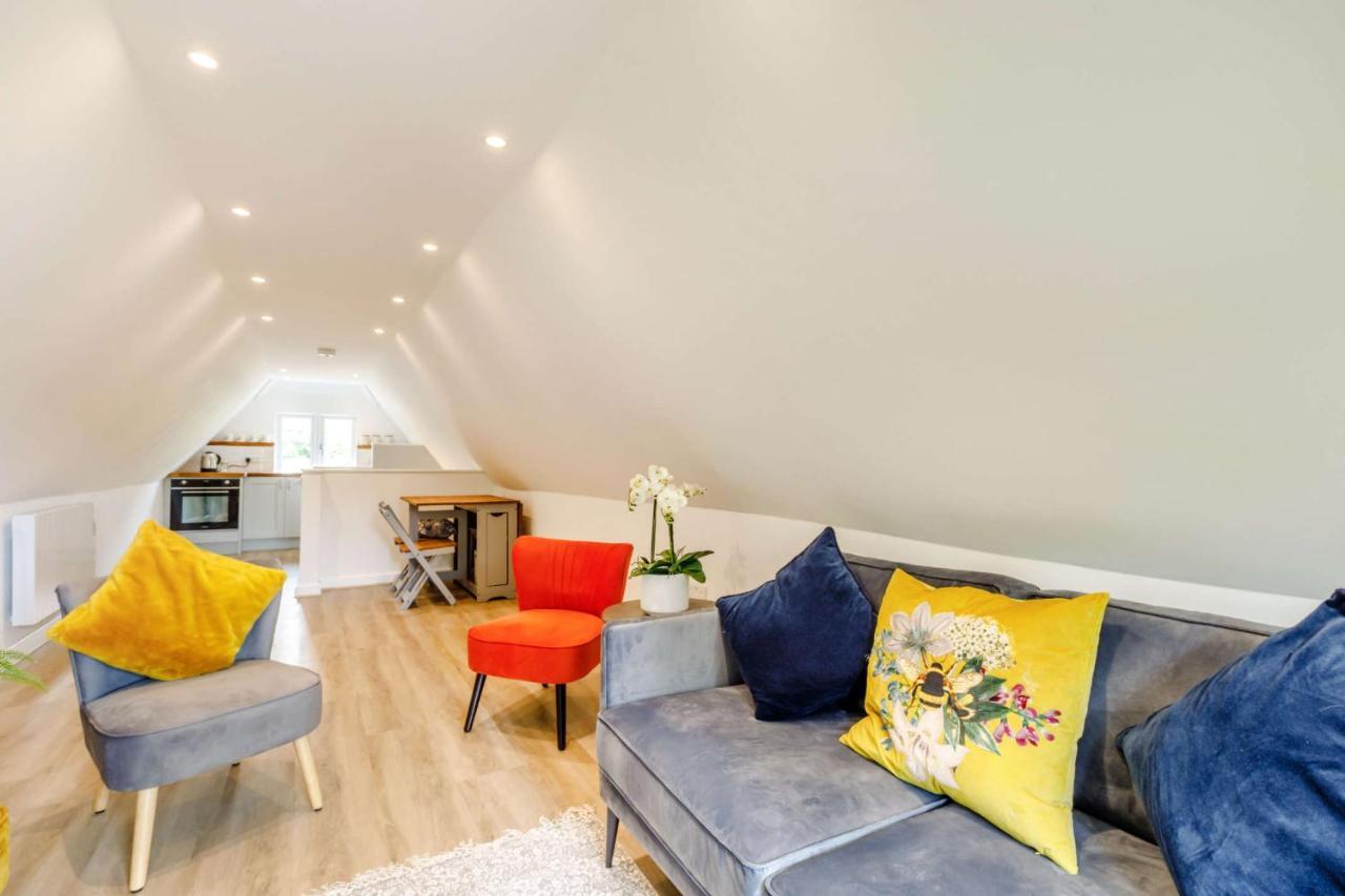 Little Thatch Lovely 2-Bed Converted Workshop Near Weymouth Radipole Exteriör bild